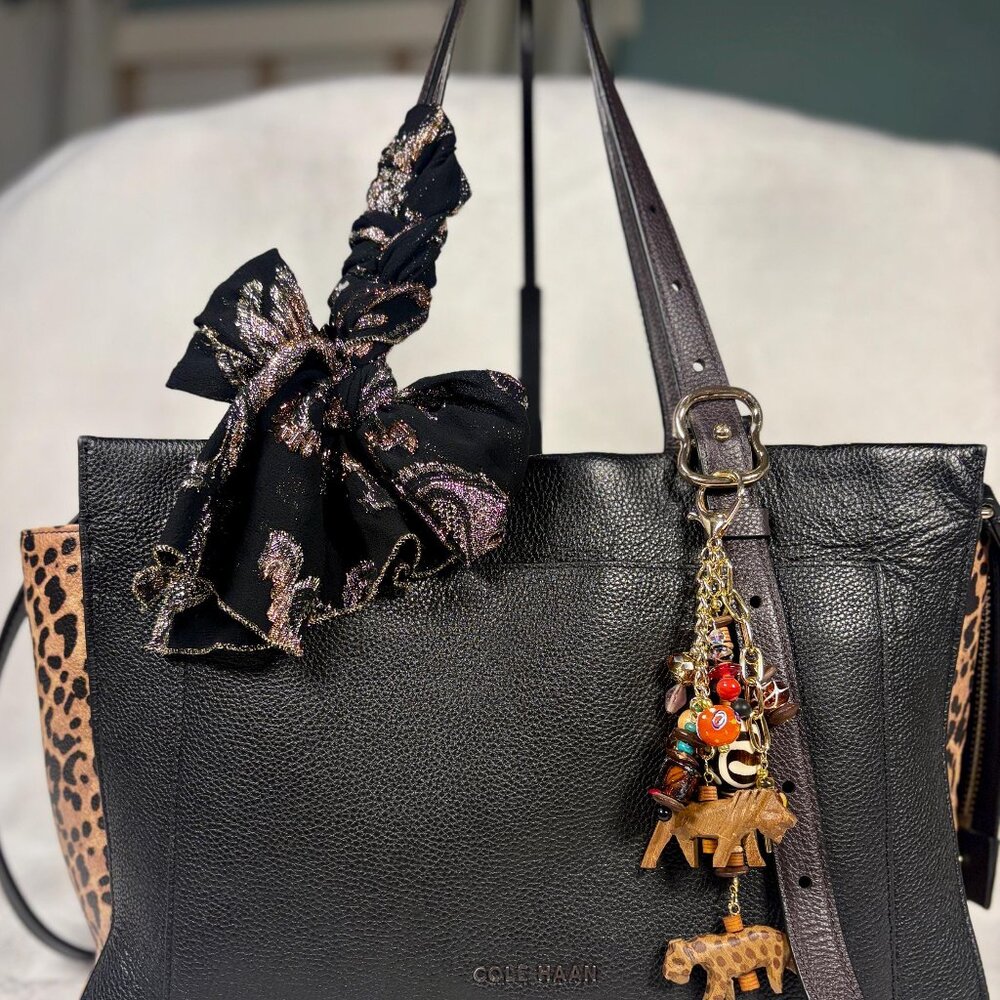Cole Haan 3 in 1 Black Pebbled Leather Tote, Mini Bag attached, Scarf and Charms